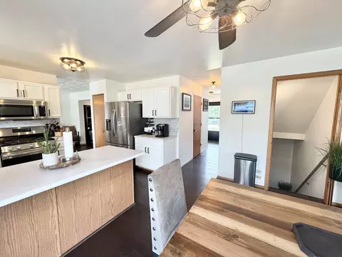 Kitchen - 2095 Wesmere Lakes Dr, Plainfield, IL 60586 photo 2 of 2