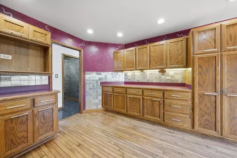 Kitchen - 1544 Wayne Dr, Crete, IL 60417 photo 6 of 6