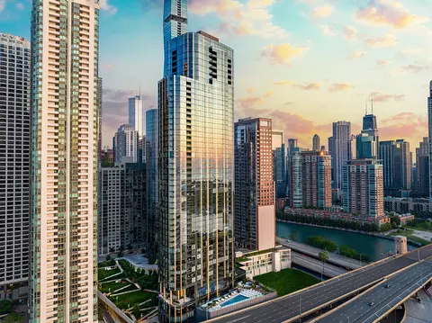 211 N Harbor Dr #2509, Chicago, IL 60601