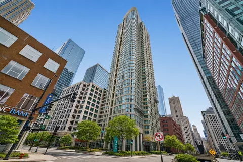 345 N Lasalle St #1109, Chicago, IL 60654