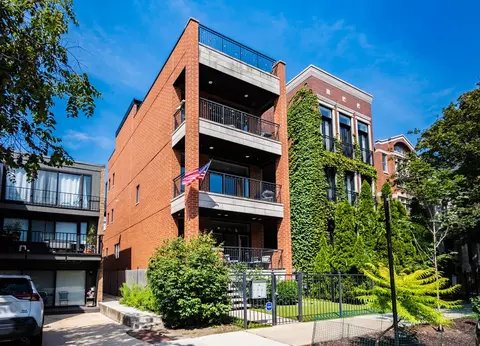 920 W Wrightwood Ave #2, Chicago, IL 60614
