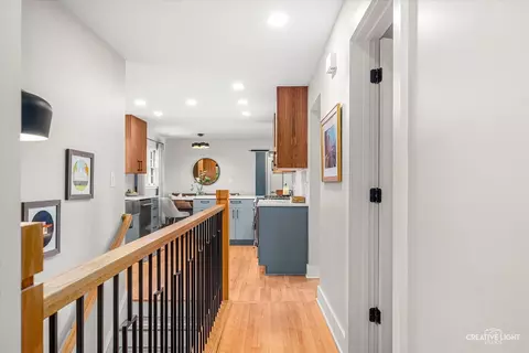Entry Way - 516 S Sleight St, Naperville, IL 60540 photo 1 of 1