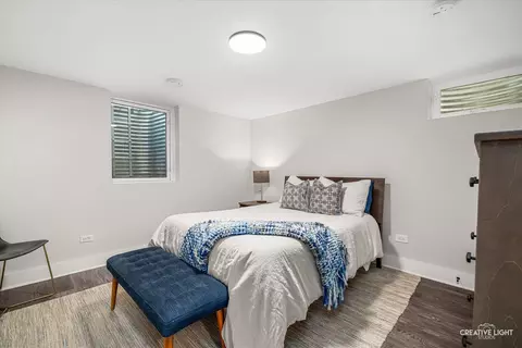 Bedroom - 516 S Sleight St, Naperville, IL 60540 photo 3 of 3