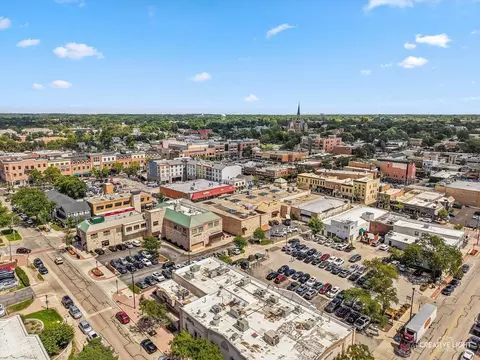 View/Area - 516 S Sleight St, Naperville, IL 60540 photo 8 of 11