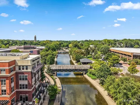 View/Area - 516 S Sleight St, Naperville, IL 60540 photo 6 of 11