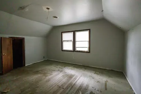 Bedroom - 980 S 6th Ave, Kankakee, IL 60901 photo 6 of 8
