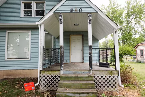 Exterior - 980 S 6th Ave, Kankakee, IL 60901 photo 2 of 6