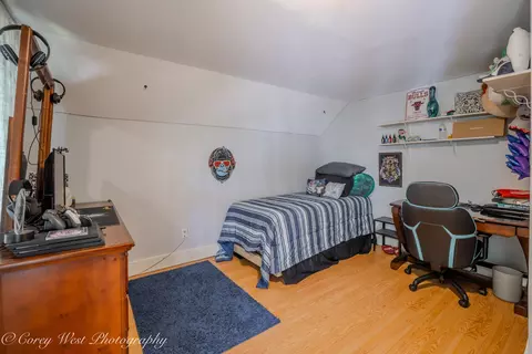 Bedroom - 320 E High St, Sycamore, IL 60178 photo 2 of 6