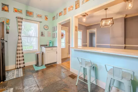 Kitchen - 320 E High St, Sycamore, IL 60178 photo 4 of 4