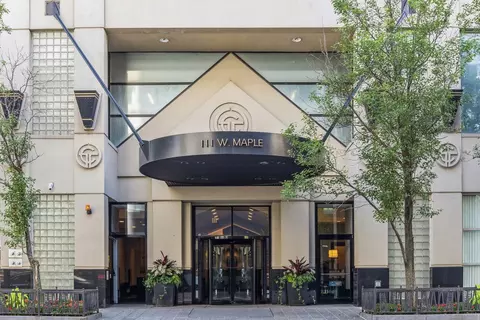 111 W Maple St #3311, Chicago, IL 60610