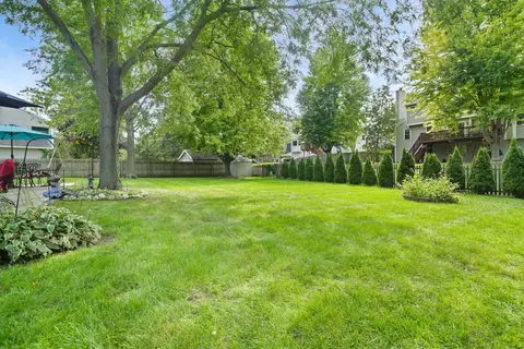 Exterior - 28 Hampton St, Cary, IL 60013 photo 6 of 7