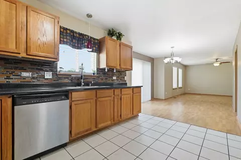 Kitchen - 3014 30th St, Zion, IL 60099 photo 1 of 3