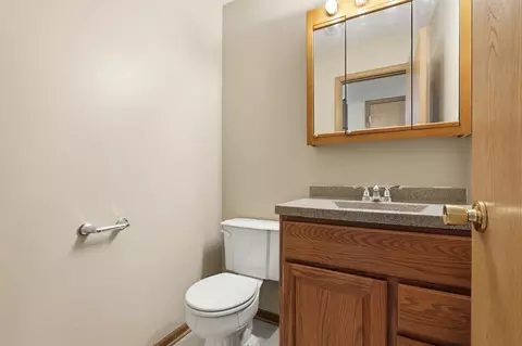 Bath - 3014 30th St, Zion, IL 60099 photo 1 of 3