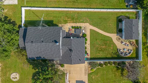View/Area - 1847 W Tower Dr, Kankakee, IL 60901 photo 1 of 4