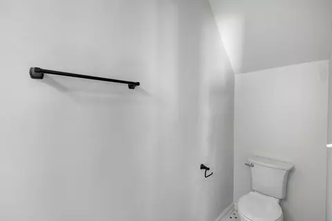 Bath - 532 N 7th St, Dekalb, IL 60115 photo 1 of 2