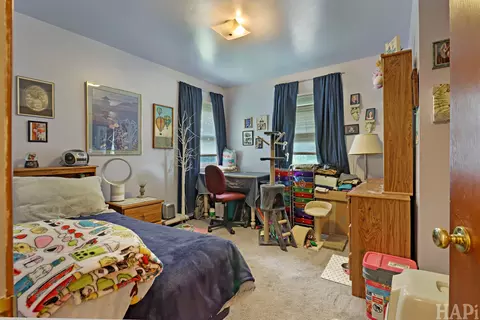 Bedroom - 1012 Elder Ave, Mchenry, IL 60051 photo 2 of 2