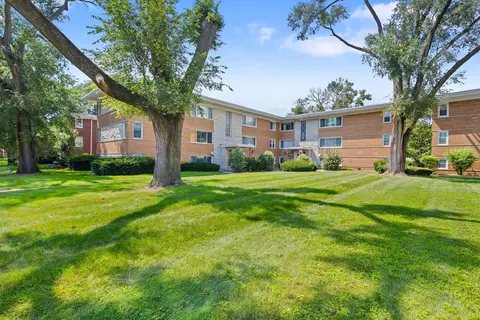 Exterior - 6846 W Lode Dr #3A, Worth, IL 60482 photo 2 of 3
