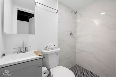 Bath - 18430 Chicago Ave, Lansing, IL 60438 photo 2 of 2