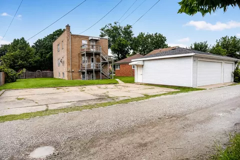 Exterior - 3329 Arthur Ave, Brookfield, IL 60513 photo 5 of 6