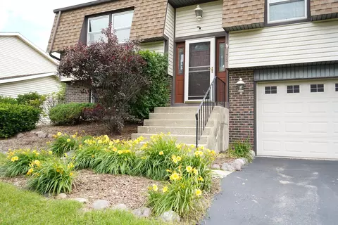 1751 President St, Glendale Heights, IL 60139