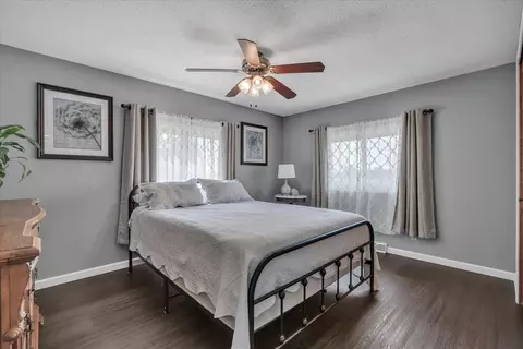 Bedroom - 19310 Acker Rd, Fulton, IL 61252 photo 1 of 10