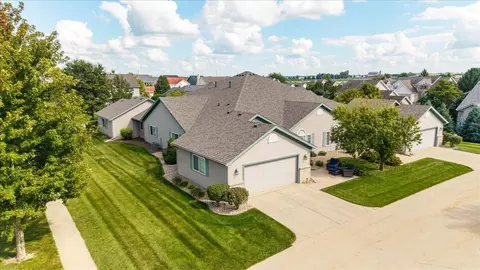 View/Area - 3711 Wine Way, Bloomington, IL 61704 photo 2 of 5
