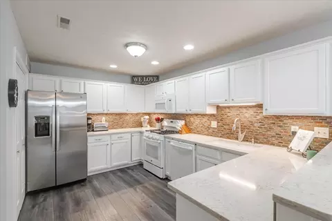 Kitchen - 3711 Wine Way, Bloomington, IL 61704 photo 1 of 4