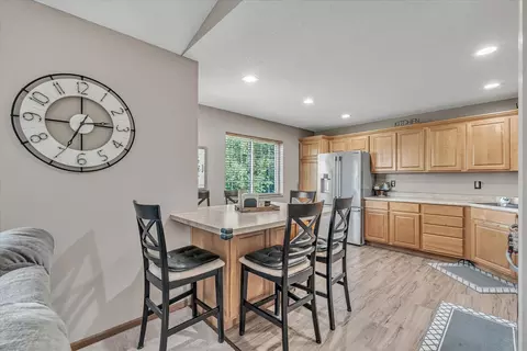 Kitchen - 1604 E Lomar St, Eldridge, IA 52748 photo 1 of 4