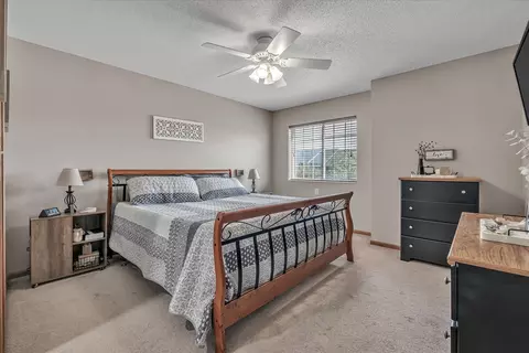 Bedroom - 1604 E Lomar St, Eldridge, IA 52748 photo 1 of 6