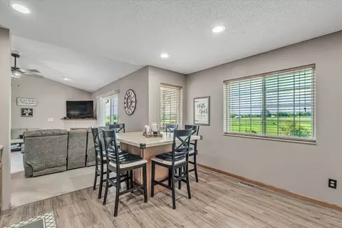 Dining - 1604 E Lomar St, Eldridge, IA 52748 photo 1 of 1