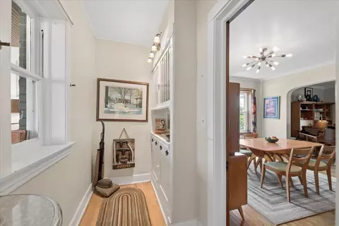 Entry Way - 632 Thomas Ave, Forest Park, IL 60130 photo 2 of 2