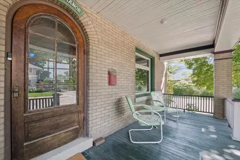 Exterior - 632 Thomas Ave, Forest Park, IL 60130 photo 3 of 6