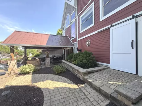 Exterior - 2220 Sunset View Ln, Kankakee, IL 60901 photo 13 of 28