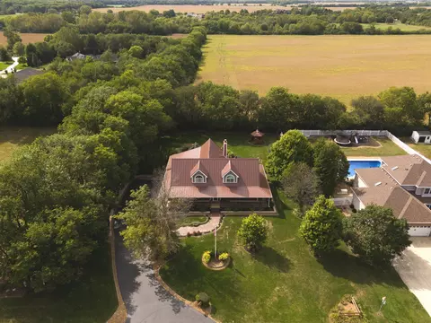 View/Area - 2220 Sunset View Ln, Kankakee, IL 60901 photo 1 of 4