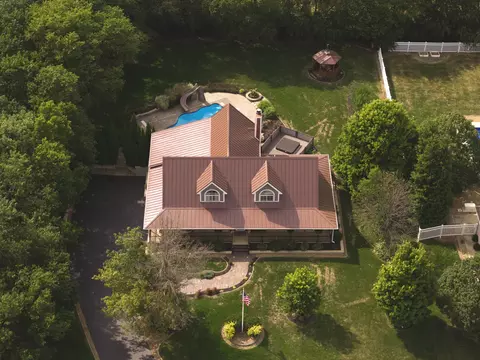 View/Area - 2220 Sunset View Ln, Kankakee, IL 60901 photo 3 of 4