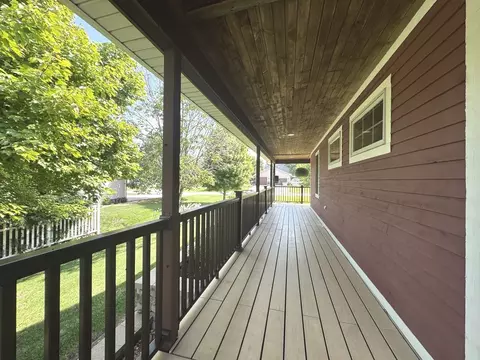 Exterior - 2220 Sunset View Ln, Kankakee, IL 60901 photo 24 of 28