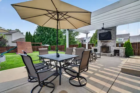 Exterior - 25439 Bower Ct, Plainfield, IL 60585 photo 4 of 7