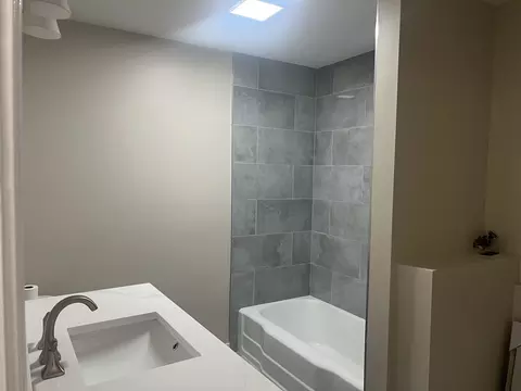 Bath - 6408 Wayne St, Union, IL 60180 photo 1 of 3