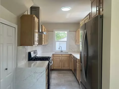 Kitchen - 6408 Wayne St, Union, IL 60180 photo 1 of 3
