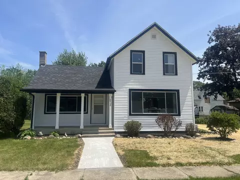 Exterior - 6408 Wayne St, Union, IL 60180 photo 2 of 9