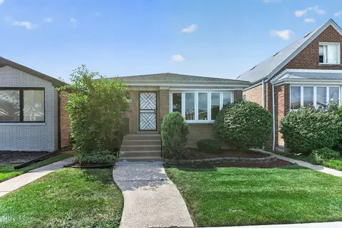 5624 S Merrimac Ave, Chicago, IL 60638