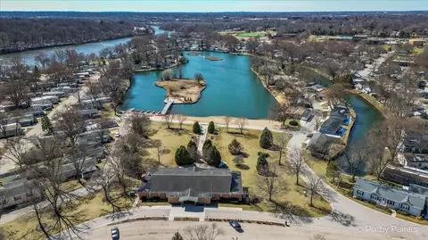 173 Northshore Rd, Elgin, IL 60123 photo 5