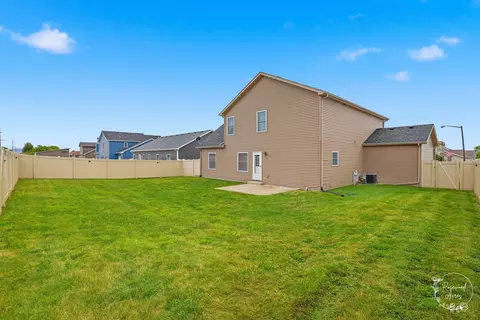 Exterior - 1670 Eagle Bluff Dr, Bourbonnais, IL 60914 photo 3 of 3