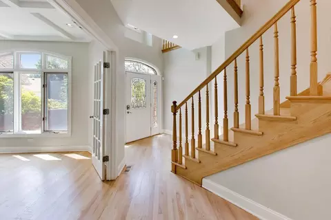 Entry Way - 1111 Compass Ct, Naperville, IL 60540 photo 2 of 4