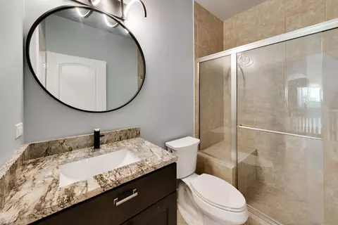 Bath - 1111 Compass Ct, Naperville, IL 60540 photo 1 of 5