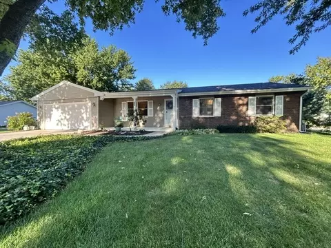 301 Westhampton Dr, Sherman, IL 62684