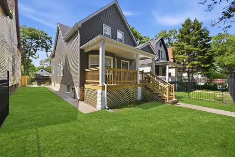 Exterior - 11940 S Yale Ave, Chicago, IL 60628 photo 4 of 4