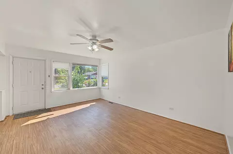 Living - 3120 Florence Ave, Steger, IL 60475 photo 2 of 4