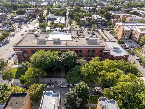 View/Area - 17 N Pine Ave, Chicago, IL 60644 photo 6 of 11