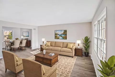 Living - 3451 Ithaca Rd, Olympia Fields, IL 60461 photo 1 of 4